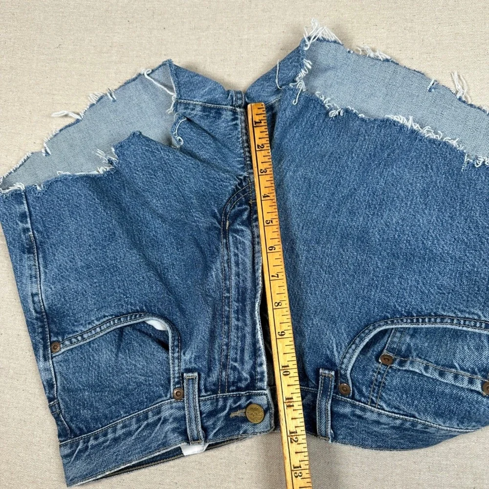 Lucky Brand Vintage Denim Cutoff‎ Shorts Size 30 Distressed High rise